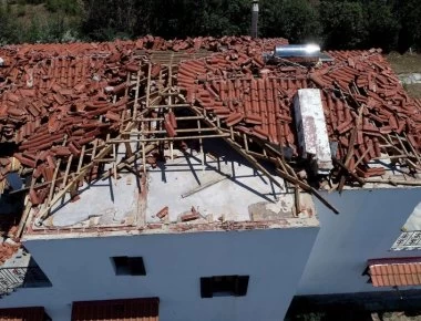 Χαλκιδική: Σοκαρισμένοι οι τουρίστες που έζησαν τη θεομηνία - Tι αναφέρουν στα social media (βίντεο)